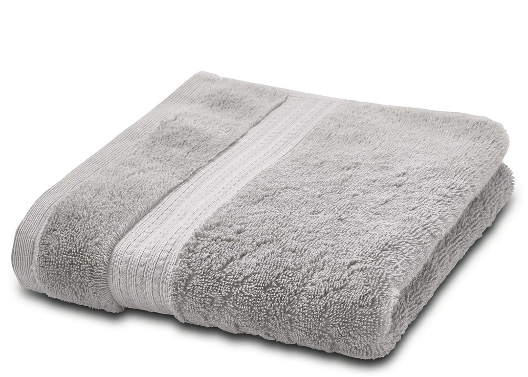 Bedeck of Belfast "Alessa" Towels in Silver