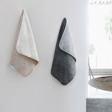 Graccioza "Bicolore" Bath Towels Collection in Sea Mist/White