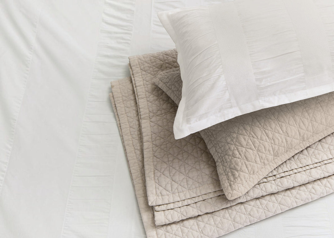 Bedeck of Belfast "Stonewashed Cotton" Quilted Throw in Linen