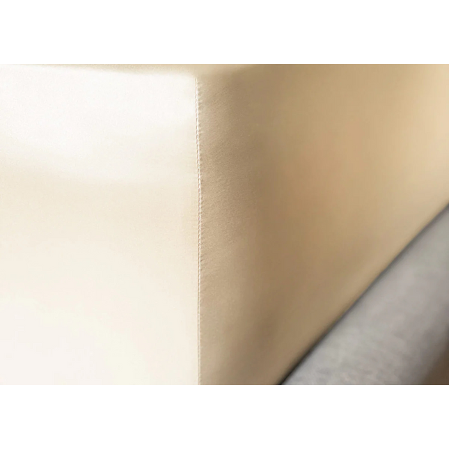 Mayfairsilk "Mulberry Silk" Fitted Sheet in Champagne