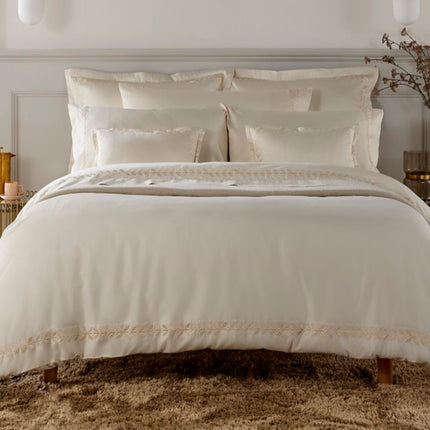 Christy "Clarendon" 300TC Bedding with Leaf Embroidery in Cream