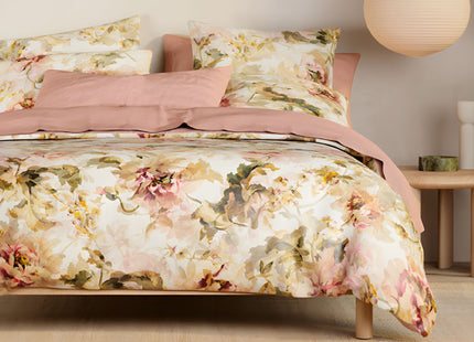 Sheridan "Driessan" Duvet Cover Sets in White (Blush Multi)