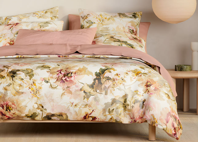 Sheridan "Driessan" Duvet Cover Sets in White (Blush Multi)