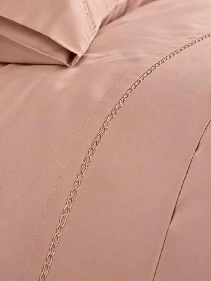 Linen Obsession 500 Thread Count "LO Opulent Embroidery" Egyptian Cotton Sateen Flat Sheet in Blush
