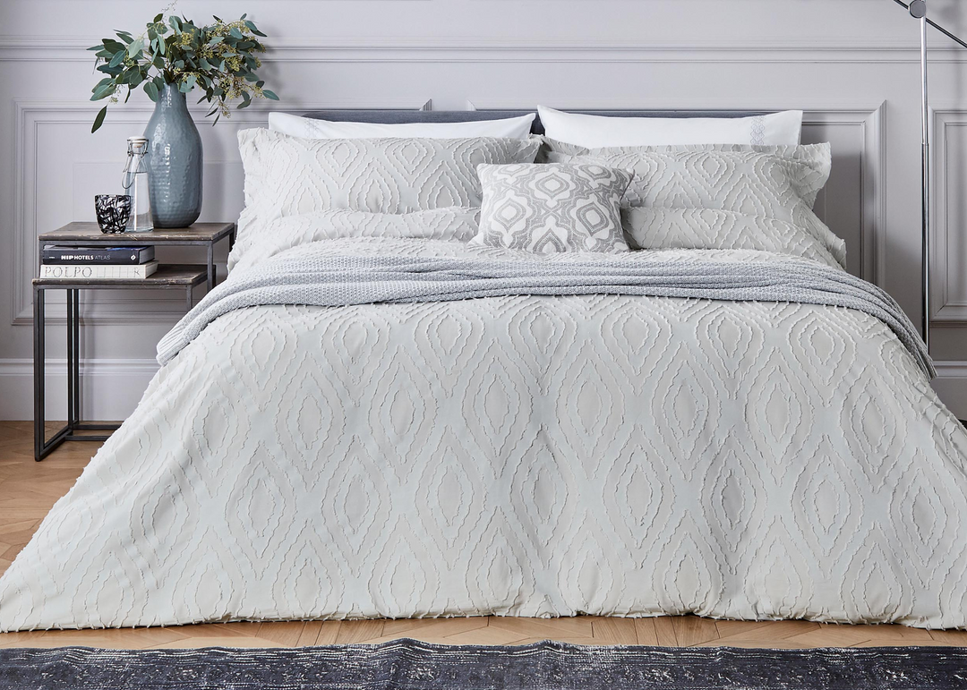 Bedeck of Belfast "Gia" Duvet Cover with Oxford Pillowcase in Silver