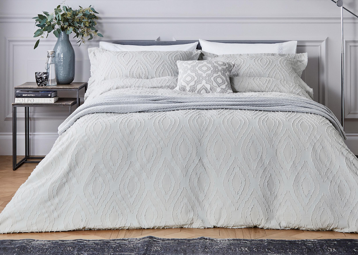 Bedeck of Belfast "Gia" Duvet Cover with Oxford Pillowcase in Silver