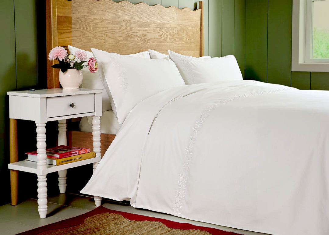Helena Springfield "Erin" Duvet Cover Set in White