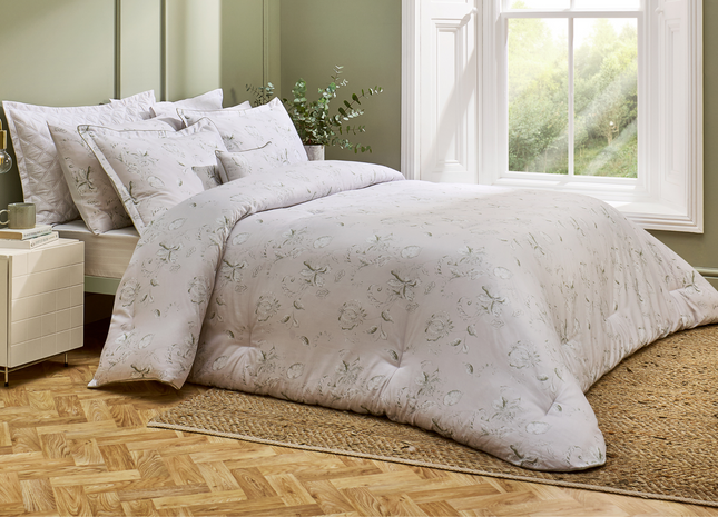 Christy "Hatton" Comforter & Sheet Set in Sage