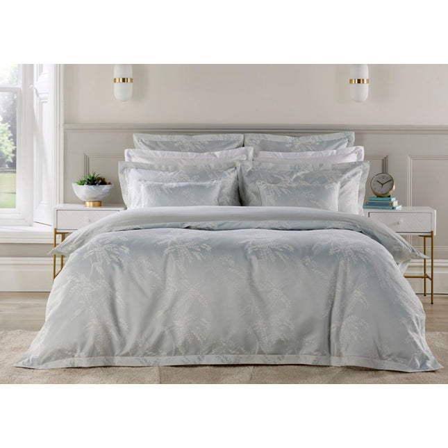 طقم لحاف جاكار "هولكام" من كريستي بلون بيض البط