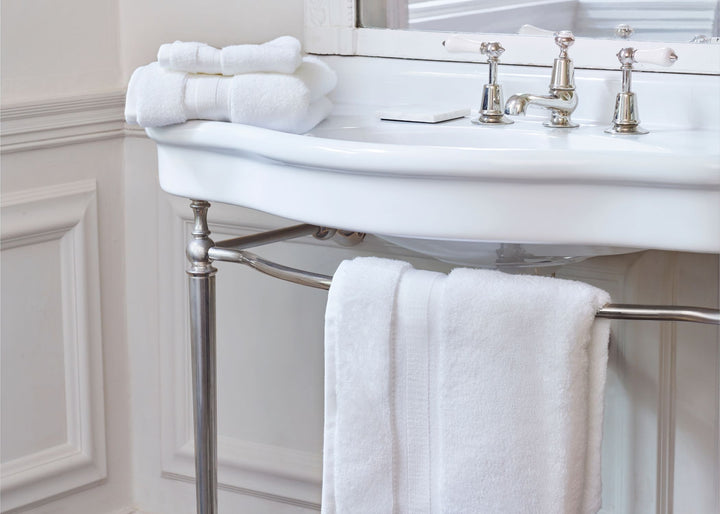 Jasper Conran "Zero Twist Cotton" Bath Towels Collection in White