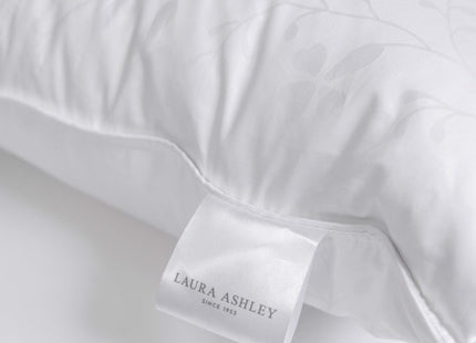 وسادة كوفمان "شاليه" المصنوعة من ريش الإوز الألماني بنسبة 100% والمحشوة بثلاث حجرات - راحة ثابتة