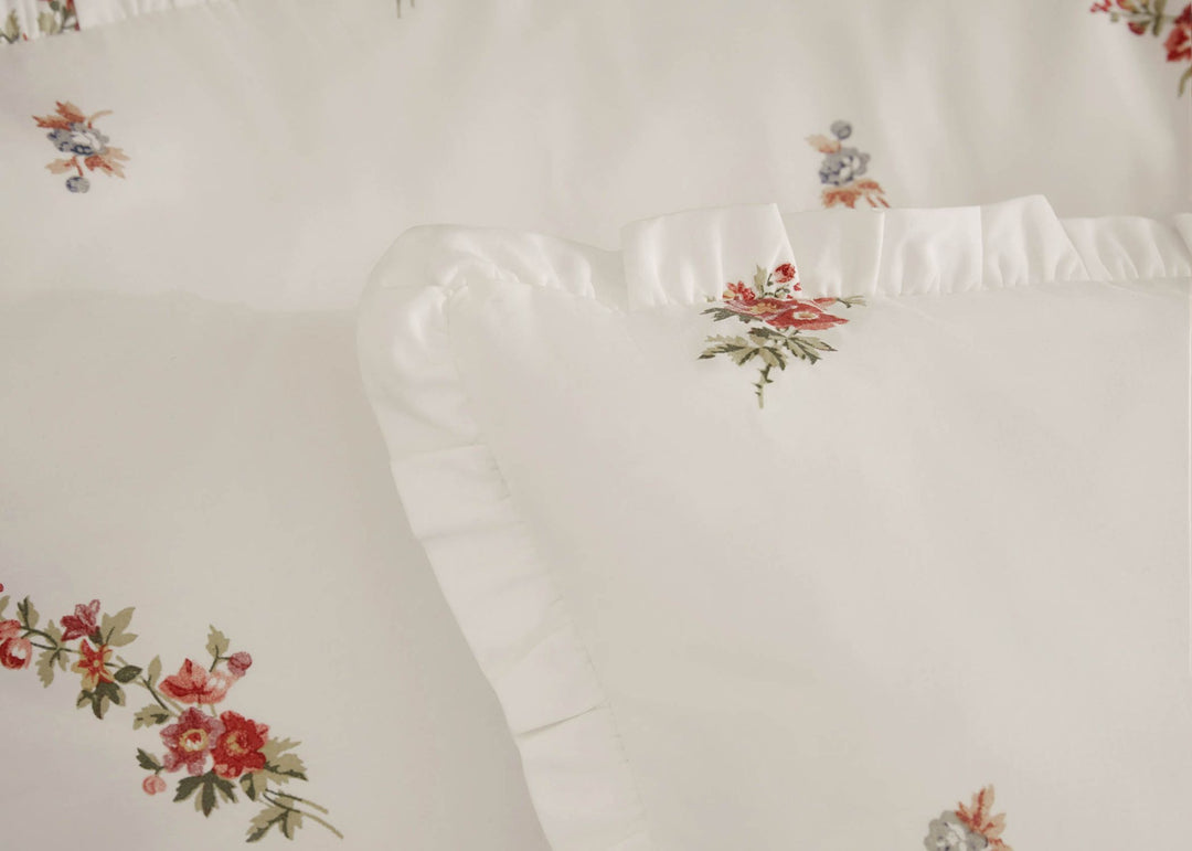 Laura Ashley "Elsie Bouquet" Duvet Cover Set in Pale Cranberry