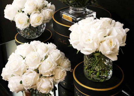 Linen Obsession "Grand Rose Buds Bouquet" in Glass Vase – 21 Artificial Silk Flowers