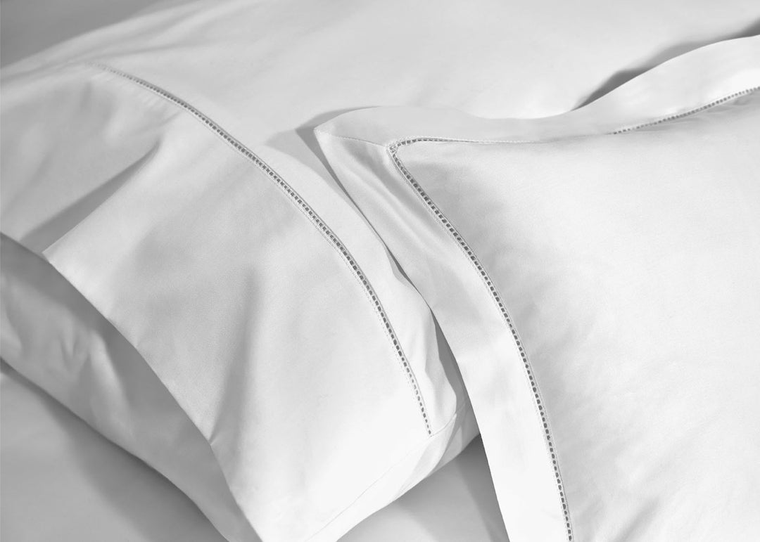 Linen Obsession "900 Thread Count Luxe Touch" Fitted Sheet in White