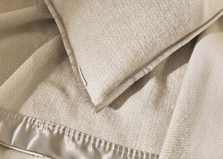 Murmur "Lewin" Decorative Cushion in Linen