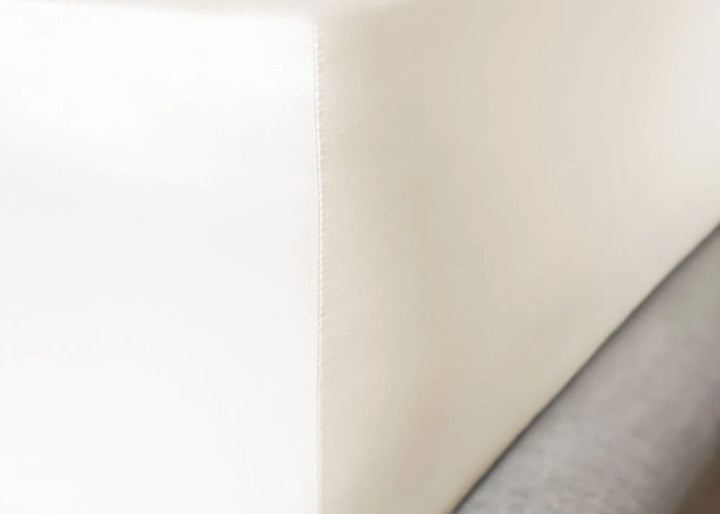 Mayfairsilk "Mulberry Silk" Fitted Sheet in Cream