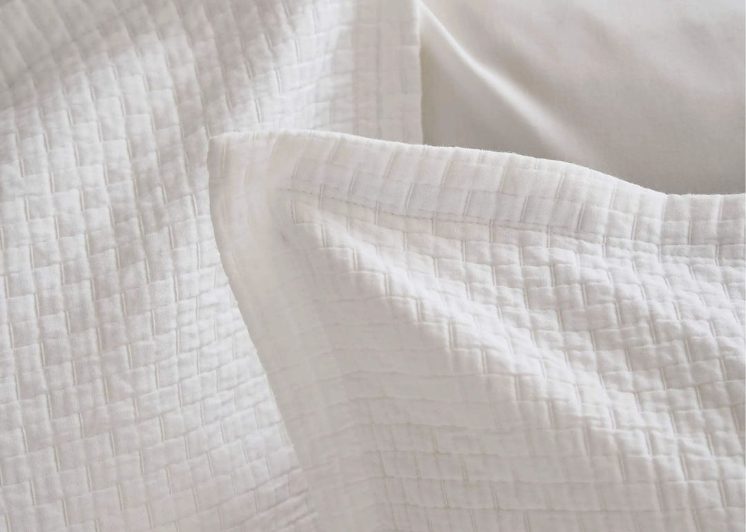Murmur "Hush" Duvet Cover in White