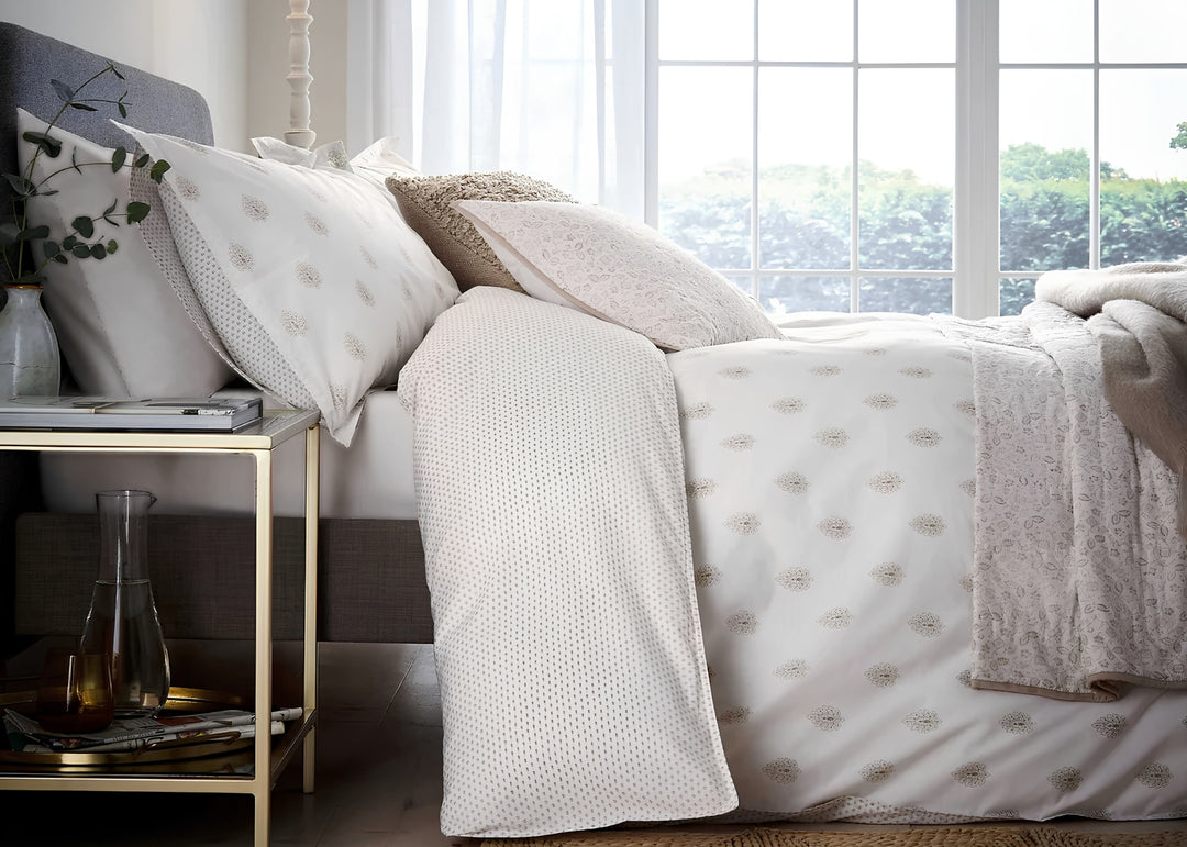 Murmur "Remy" Duvet Cover Set in Linen