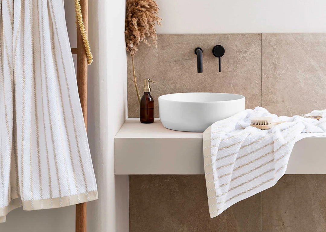 Murmur "Verity" Towels in Linen