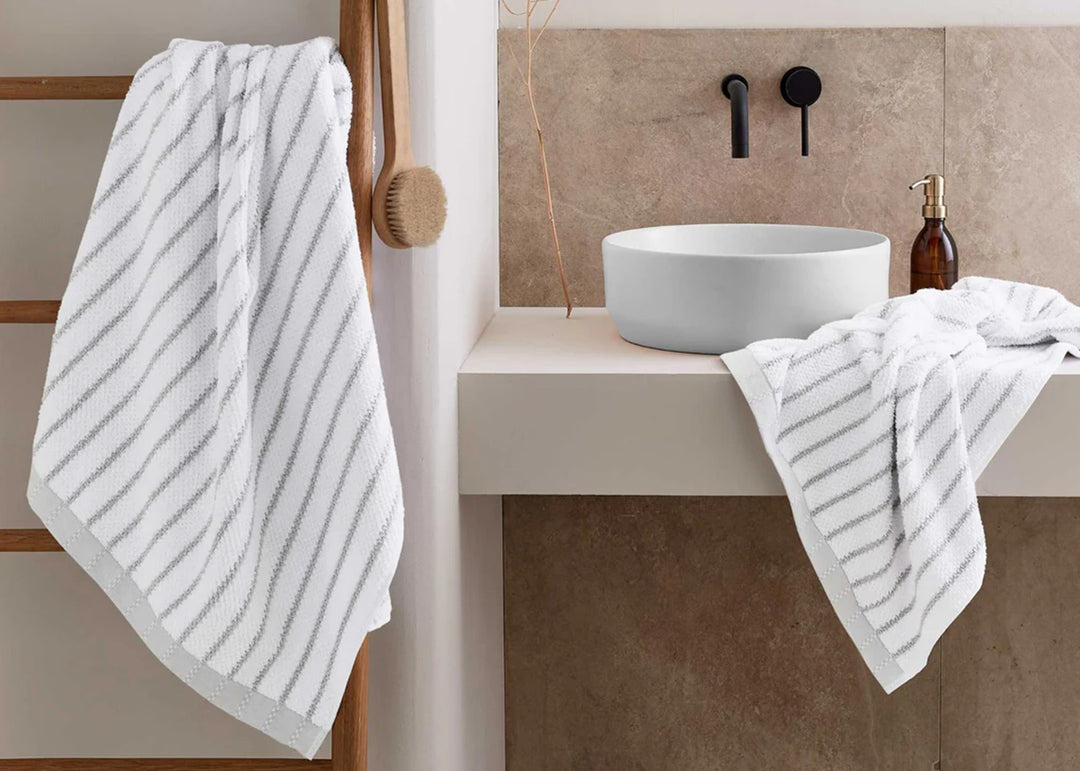 Murmur "Verity" Towels in Cloud Grey