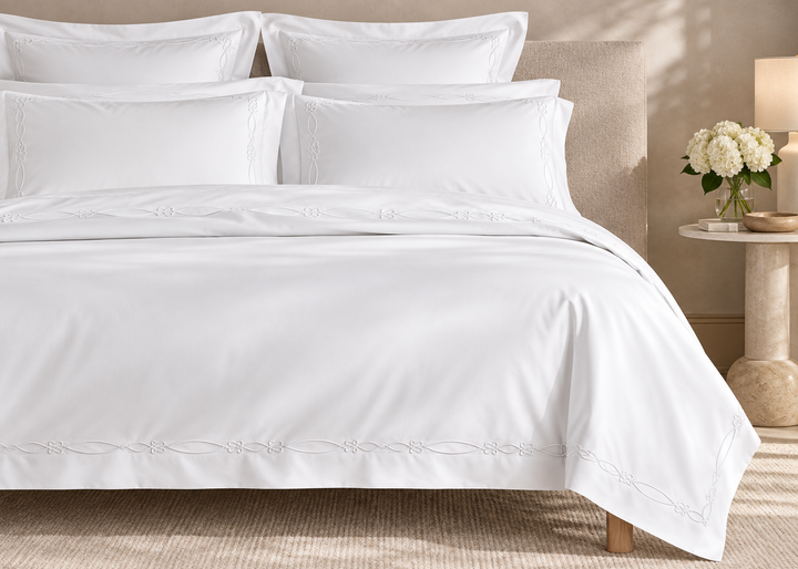 Sheridan 1200 Thread Count “Palais Trellis” Pillowcase in Snow