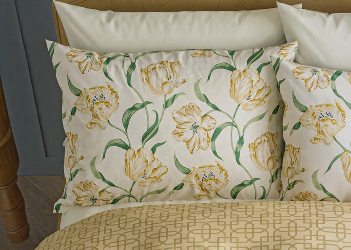 Sanderson "Dancing Tulips" Duvet Cover Set in Yellow