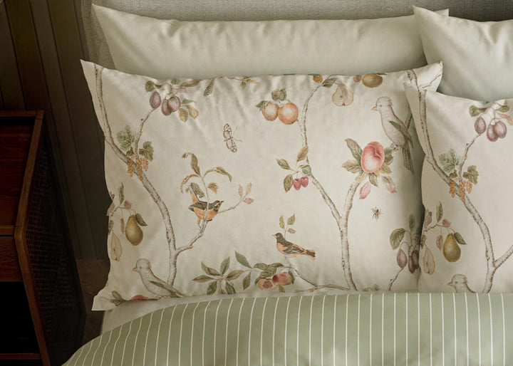 Sanderson "Fruit Aviary" Duvet Cover Set in Raspberry
