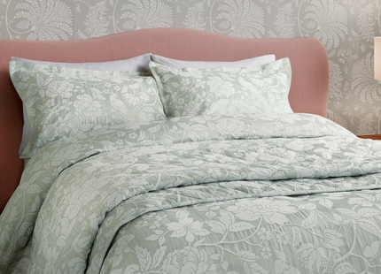 Sanderson "Pyramus" Duvet Cover and Oxford Pillowcase in Aqua