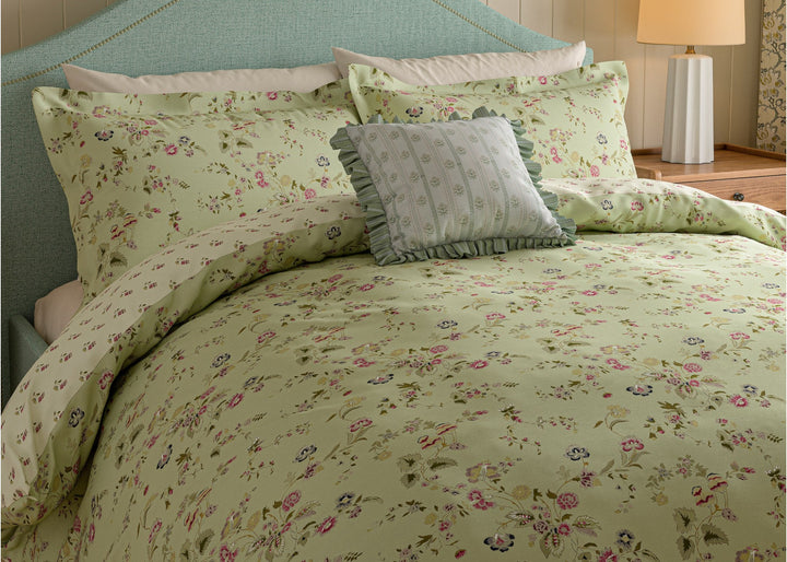 Sanderson "Nectar Fields" Duvet Cover Set in Sage
