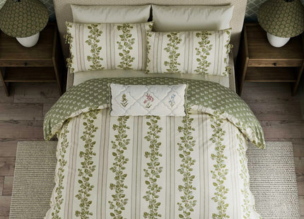 Sanderson "Cobnut Stripe" Duvet Cover Sets in Leaf Green