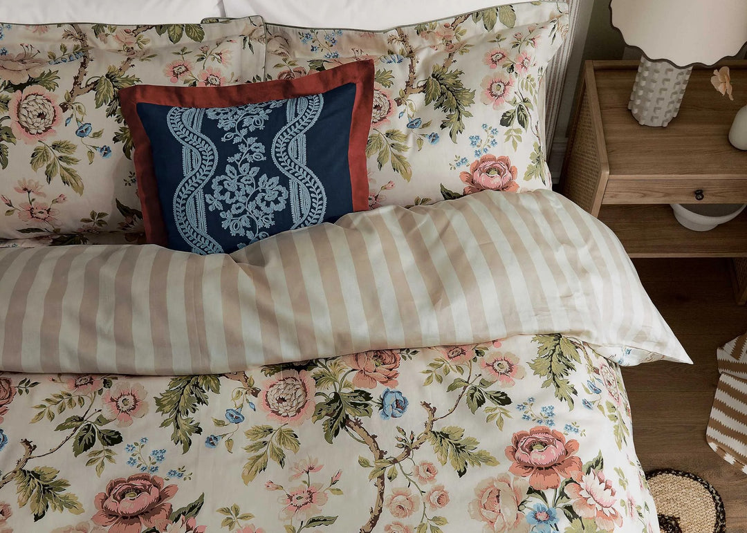 Sanderson "Hykenham" Duvet Cover Sets in Rose &amp; Sage