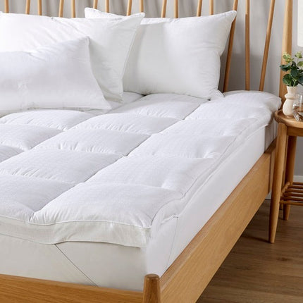 Christy "Sateen Touch" Anti Allergy Luxury Mattress Topper in White