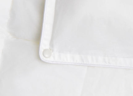 Sheridan "Deluxe Dream" Filled Duvet - Light TOG