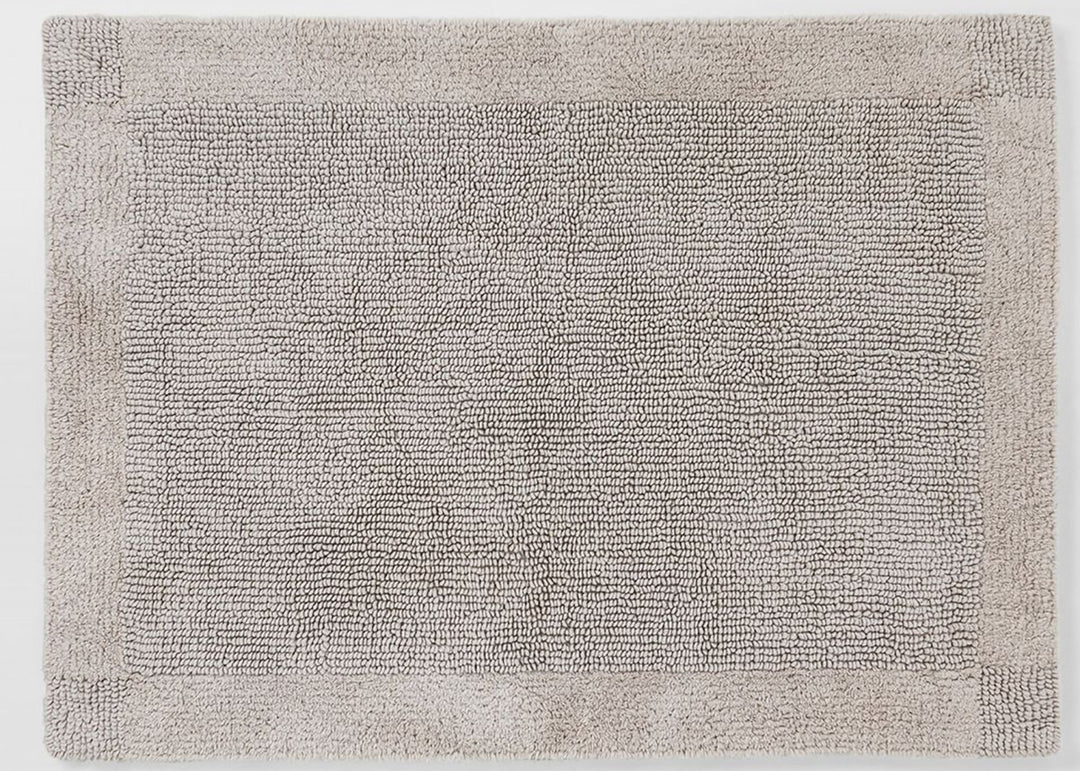 Sheridan "Larken" Bath Tufted Rugs in Cloud Grey