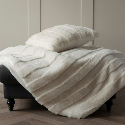 Belledorm "Alaska" Fur Filled Cushion in Snow