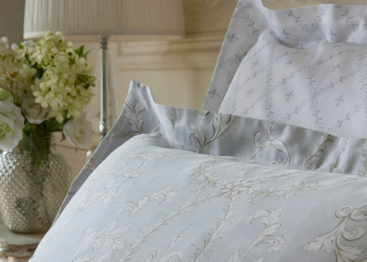 Historic Royal Palaces "Tijou" Duvet Cover Set in Blue