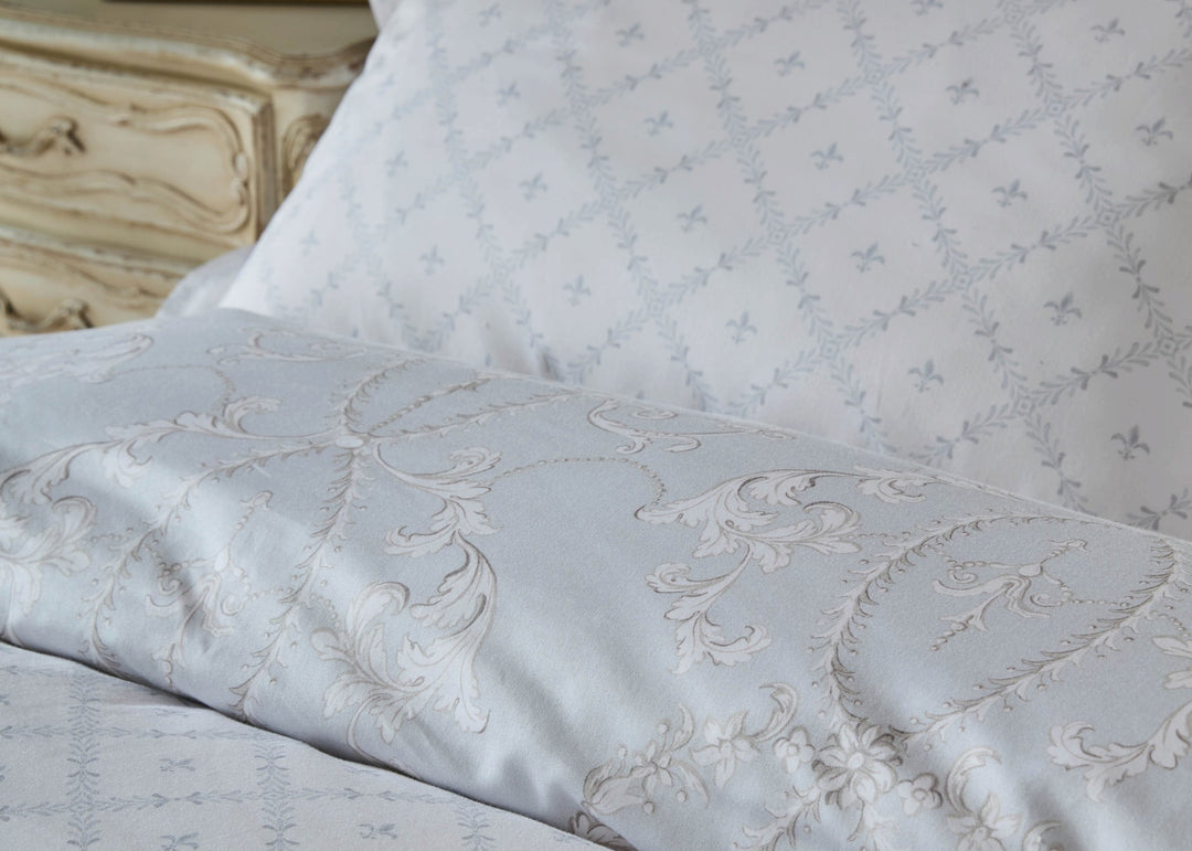 Historic Royal Palaces "Tijou" Duvet Cover Set in Blue