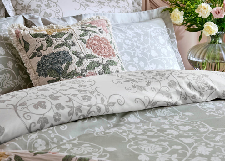 Historic Royal Palaces "Tudor Trail" Duvet Cover Set in Sage