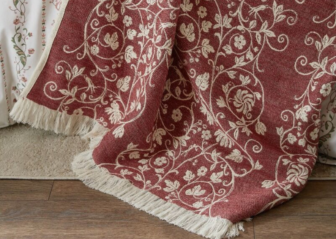 Historic Royal Palaces "Tudor Trail" Decorative Throw in Rose Pink