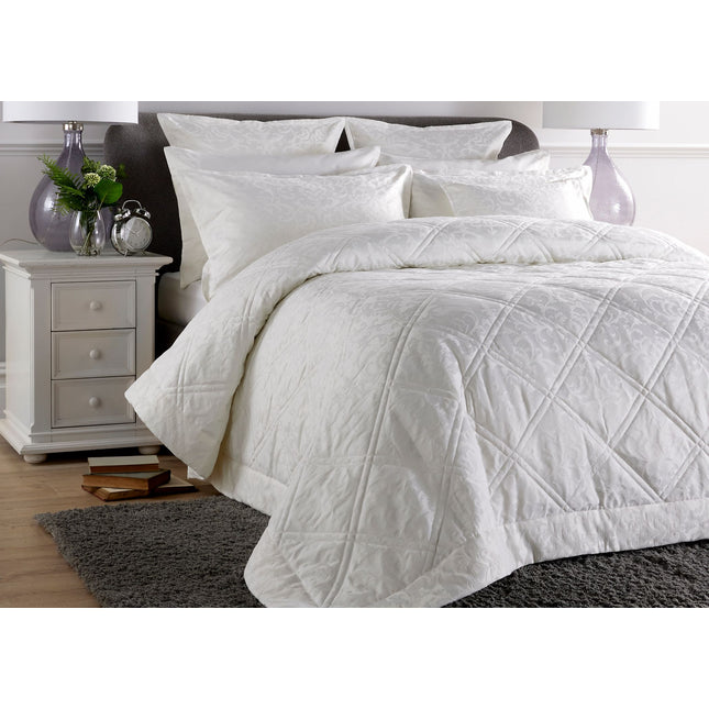 Christy "Venice" Jacquard Bedspread Sets in White