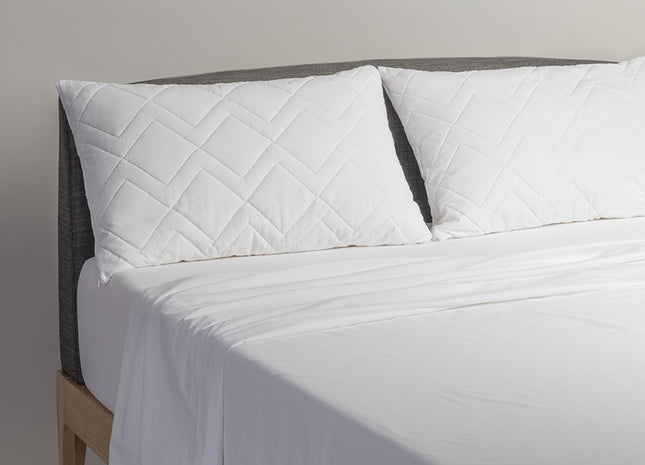 Velfont "Igloo" Thermo-regulating Quilted Pillow Protector