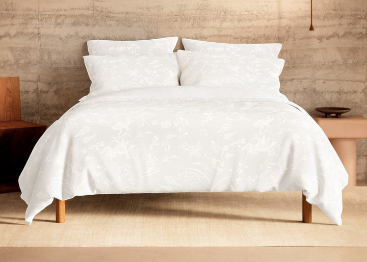 Sheridan "Tolem" Duvet Cover Set in White