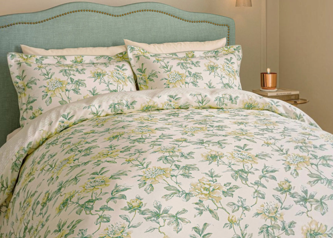 V&amp;A "Peony Blossom" Duvet Cover Set in Green