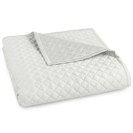 Amalia "Suave" 430 Thread Count Quilted Coverlet in Grey