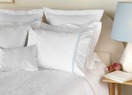 Amalia "Camila" Duvet Cover and Standard Oxford Pillowcase in White