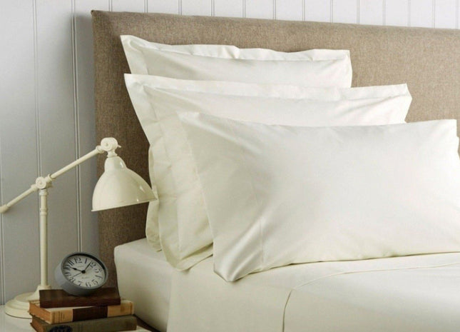 Christy "400 TC Sateen" Plain Dyed Sheets in Ivory (cream)