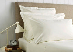 Christy "400 TC Sateen" Plain Dyed Sheets in Ivory (cream)