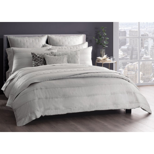 غطاء لحاف وغطاء وسادة "Silky Stripe" من Donna Karan