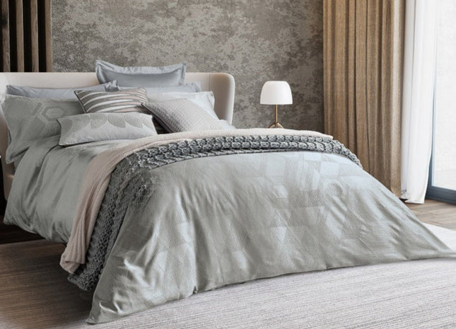 Nalu by Nicole Scherzinger - "Nalani" Duvet Cover and Pillowcase in Silver