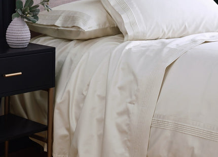 Linen Obsession "Pleated" 500 Thread Count Egyptian Cotton Sateen Bed Linen in Ivory (cream)